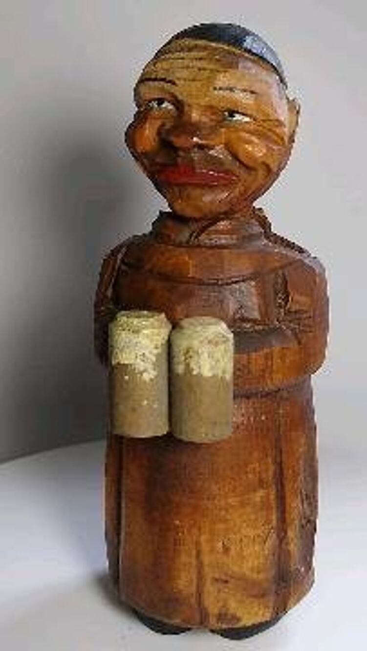 ANRI Monk Bottle Opener Vintage Folk Art Figurine Hand-Carved Wood Brewer Italy